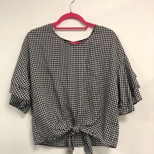 Nine Britton Gingham Front Tie Crop Top - M